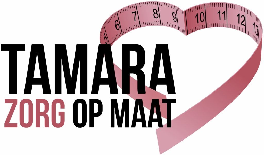 Persoonlijke zorg op maat met behulp van een hartvormige meetlint, gericht op maatwerk en professionaliteit in de zorgsector.